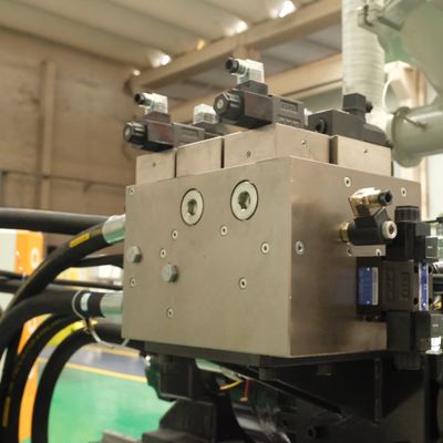 Plastic Basin Injection Molding Machine Making Horizontal Yellow 480t Sturdy Durable Support Customization